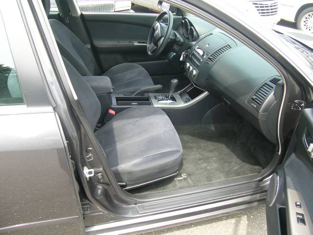 Nissan Altima 2005 photo 4