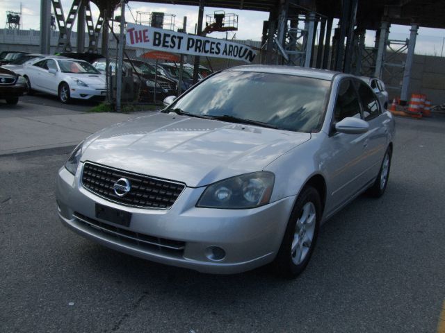 Nissan Altima 2005 photo 3