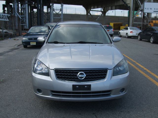 Nissan Altima 2005 photo 4