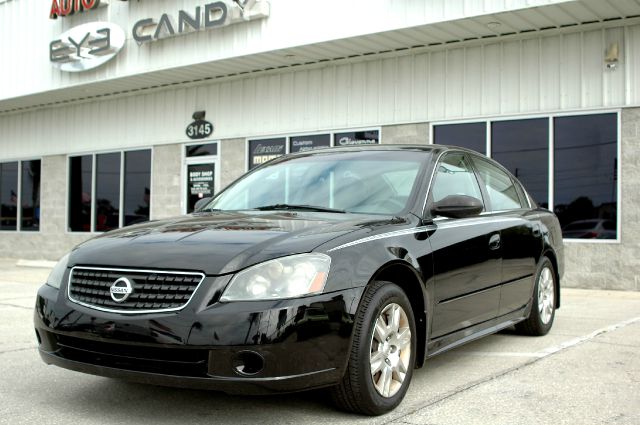 Nissan Altima 2005 photo 2