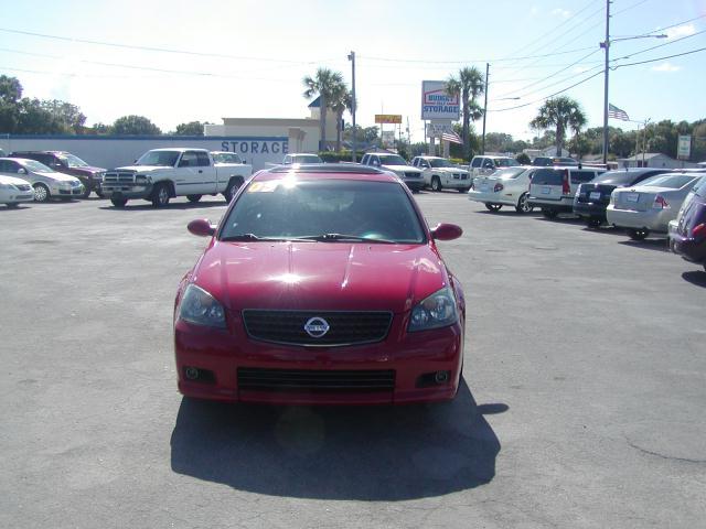 Nissan Altima 2005 photo 1