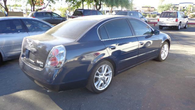 Nissan Altima LE Sedan