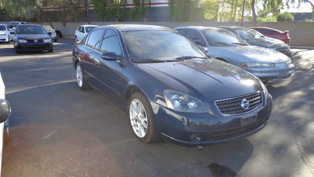 Nissan Altima 2005 photo 1