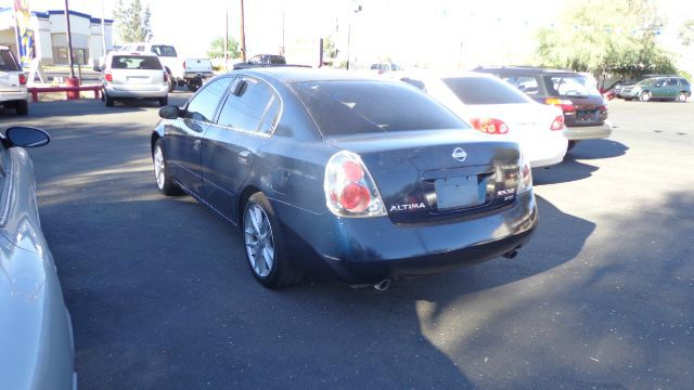 Nissan Altima 2005 photo 3