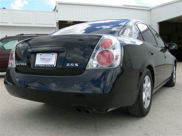 Nissan Altima 2005 photo 3