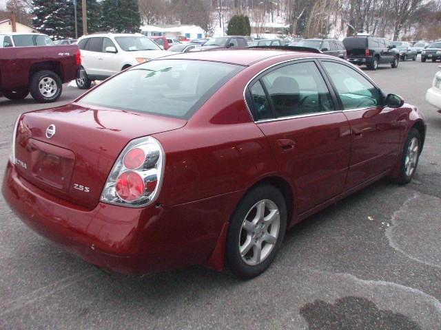 Nissan Altima 2005 photo 3