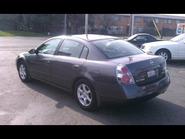 Nissan Altima 2005 photo 3