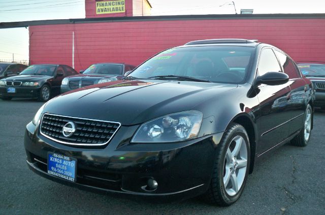 Nissan Altima 2005 photo 1