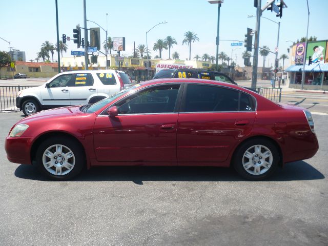 Nissan Altima 2005 photo 1