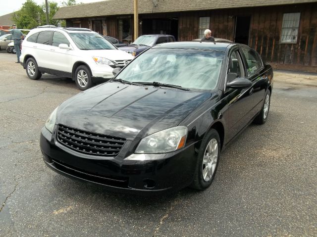 Nissan Altima 2005 photo 2