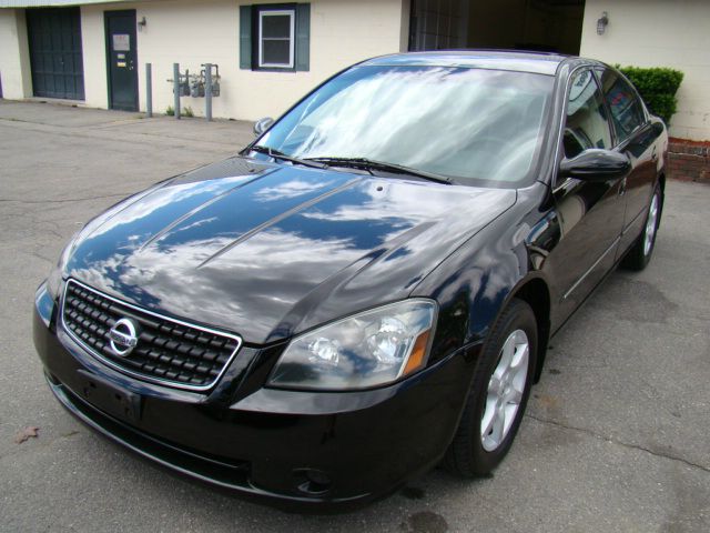 Nissan Altima 2005 photo 4