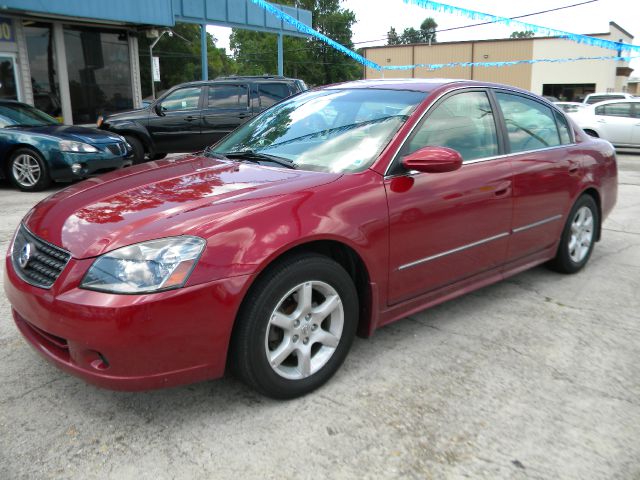 Nissan Altima 2005 photo 1