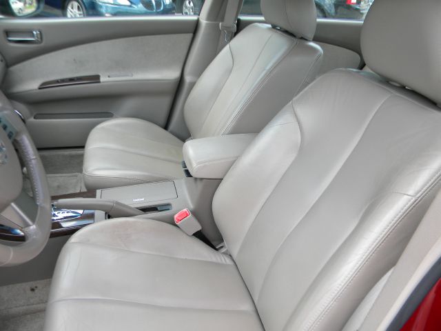 Nissan Altima 2005 photo 2