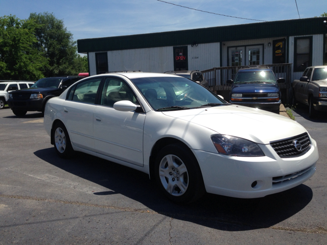 Nissan Altima 2005 photo 3