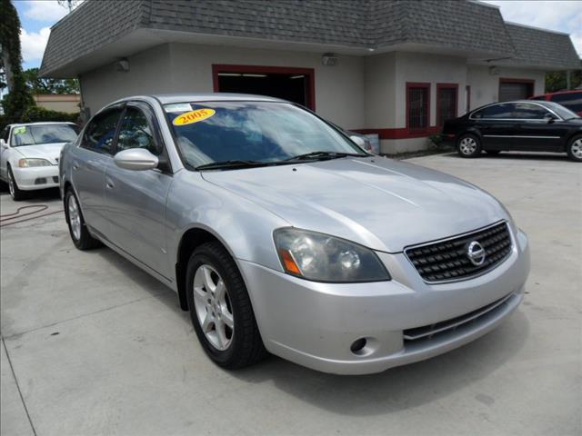 Nissan Altima 2005 photo 4