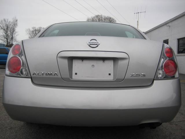 Nissan Altima 2005 photo 3