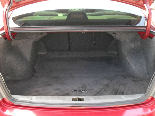 Nissan Altima 2005 photo 1