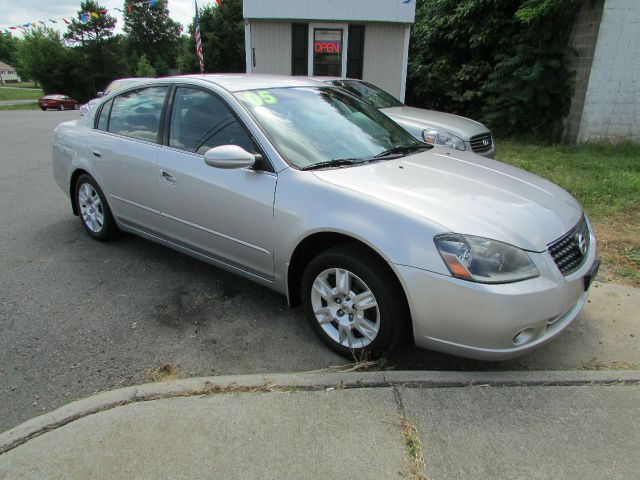 Nissan Altima 2005 photo 6