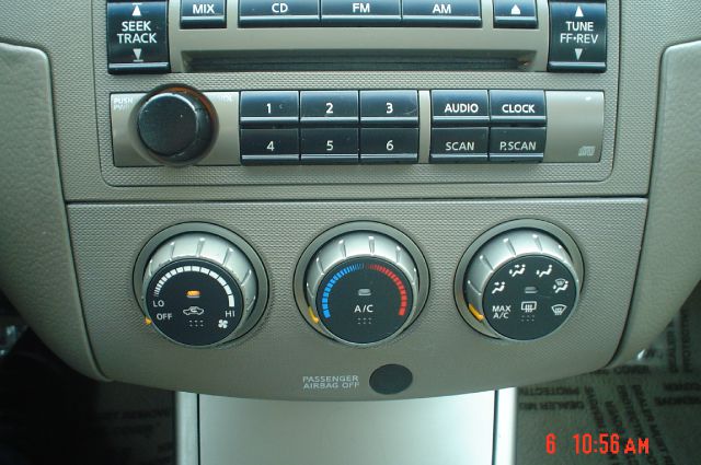 Nissan Altima 2006 photo 10