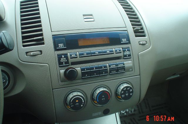 Nissan Altima 2006 photo 8