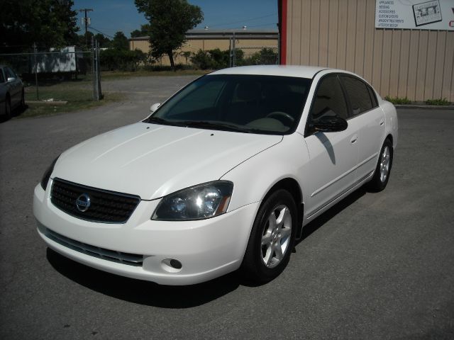 Nissan Altima 2006 photo 2