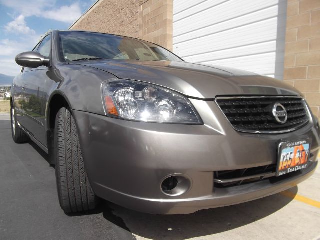 Nissan Altima 2006 photo 2