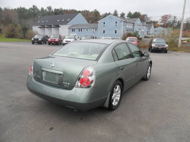 Nissan Altima 2006 photo 1