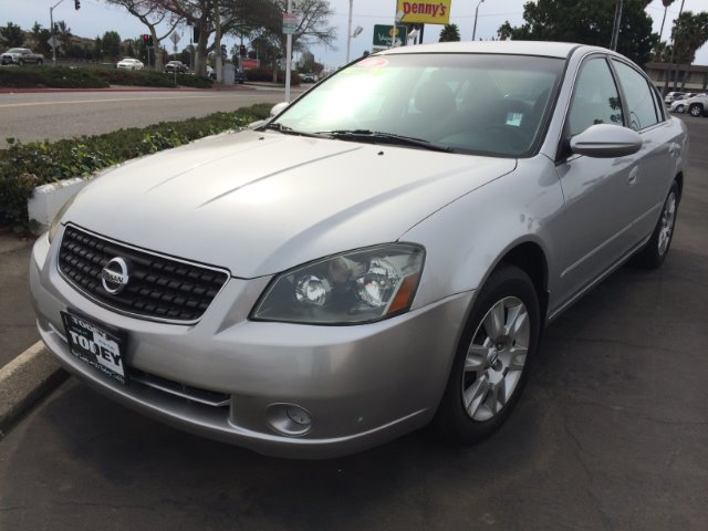 Nissan Altima 2006 photo 2