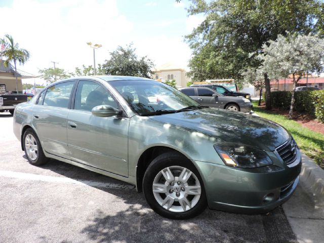 Nissan Altima 2006 photo 3