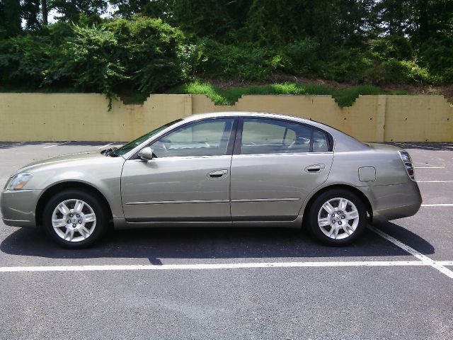 Nissan Altima 2006 photo 2