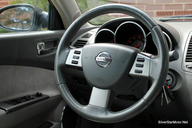 Nissan Altima 2006 photo 11