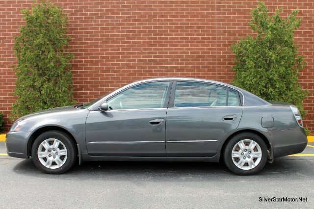 Nissan Altima 2006 photo 13