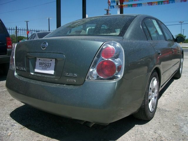 Nissan Altima 2006 photo 3