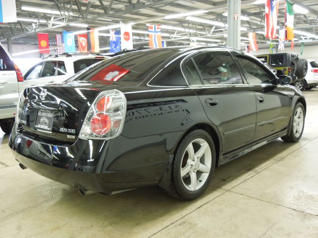 Nissan Altima LE Sedan