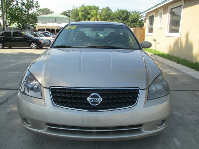 Nissan Altima 2006 photo 10