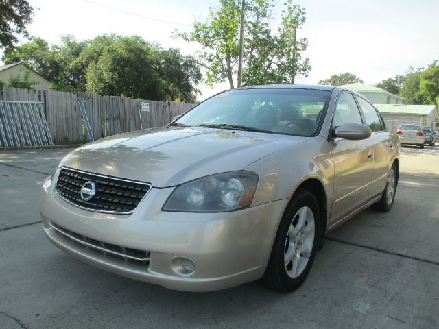 Nissan Altima 2006 photo 2