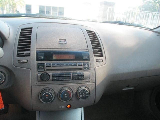 Nissan Altima 2006 photo 4