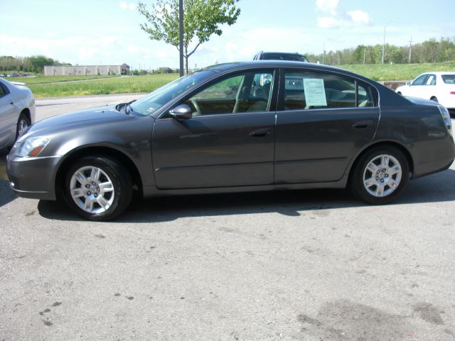 Nissan Altima 2006 photo 1