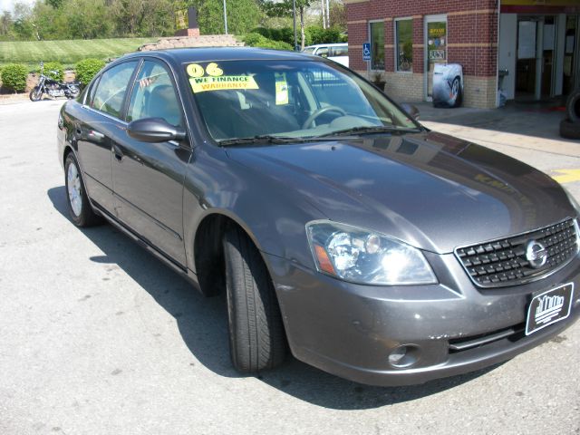 Nissan Altima 2006 photo 9