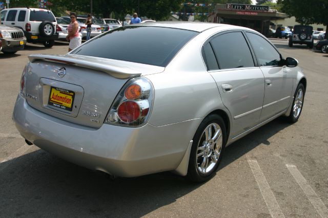 Nissan Altima 2006 photo 1