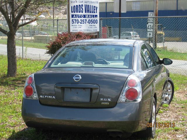 Nissan Altima 2006 photo 1