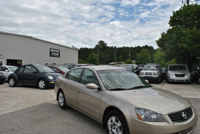 Nissan Altima 2006 photo 1