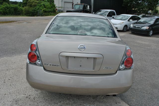 Nissan Altima 2006 photo 2