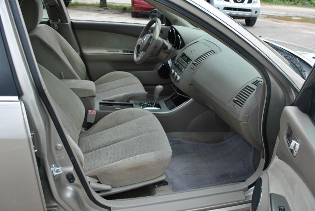 Nissan Altima 2006 photo 9