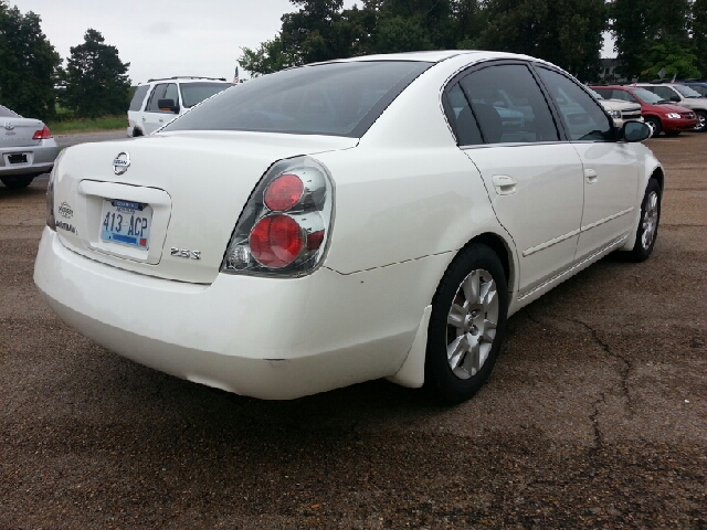 Nissan Altima 2006 photo 2