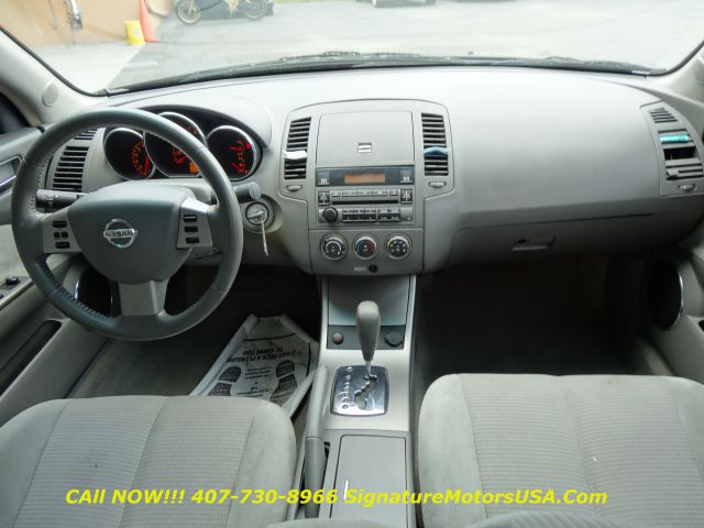 Nissan Altima 2006 photo 24