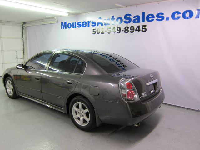 Nissan Altima 2006 photo 12