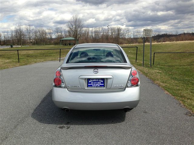 Nissan Altima LE Sedan