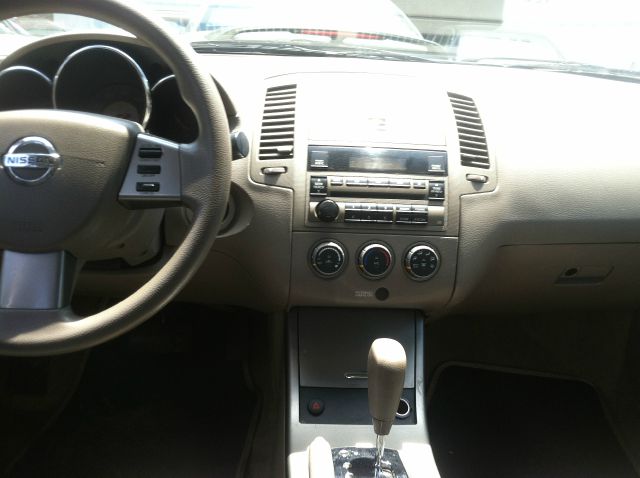 Nissan Altima 2006 photo 1