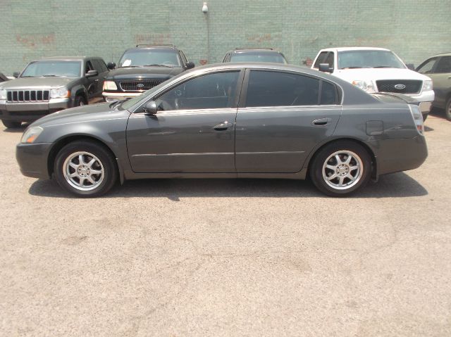 Nissan Altima 2006 photo 1